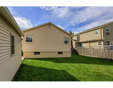 7 Stanwood St, Lynn, MA 01904 - photo 6