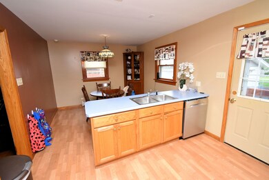 2014 Thornton Lansing Rd, Lansing, IL 60438 - photo 5