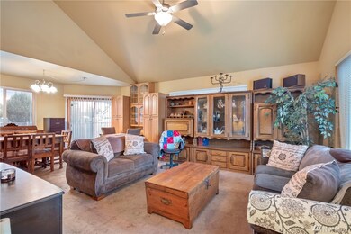 16638 Greenleaf Ave SE, Yelm, WA 98597 - photo 6