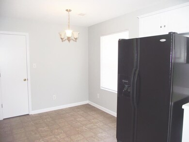 Kitchen Eating Area