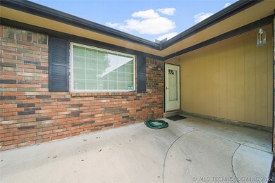 9325 S 259th East Ave, Broken Arrow, OK 74014 - photo 2