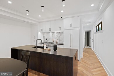 70 Q St NW unit A, Washington, DC 20001 - photo 2