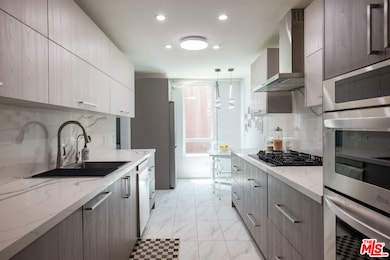 4822 Van Noord Ave unit 6, Sherman Oaks, CA 91423 - photo 4