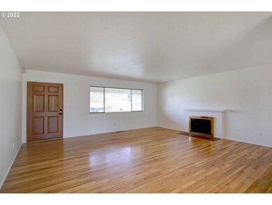 12720 SW Glenhaven St, Portland, OR 97225 - photo 4