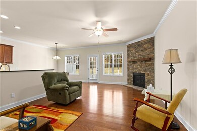 1304 Suzanne Ln, Lexington, NC 27295 - photo 4