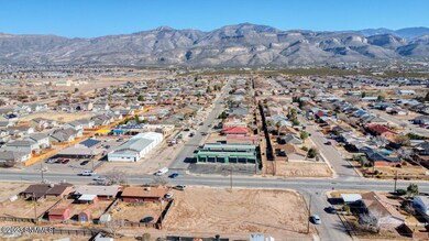 916 S Florida Ave, Alamogordo, NM 88310 - photo 4