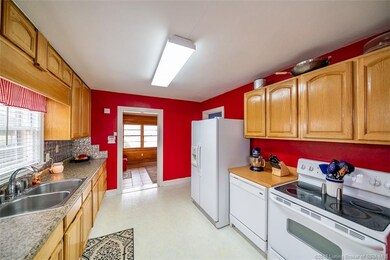 1710 Woodland Rd, New Albany, IN 47150 - photo 6