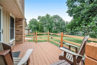 504 S Washington St, Raymore, MO 64083 - photo 5