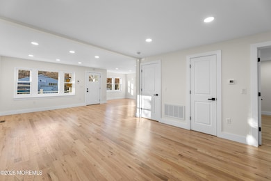 1042JarvisRd-4