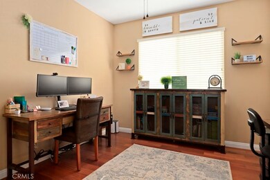 31051 Stirling Ct, Winchester, CA 92596 - photo 7