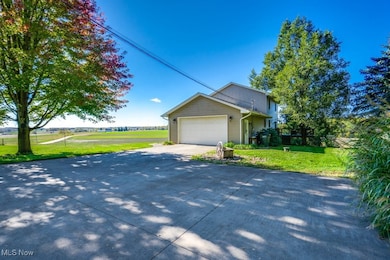 2662 Mount Eaton Rd, Orrville, OH 44667 - photo 6