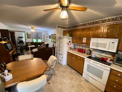 07 Kitchen