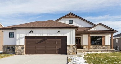 1014 Oak Grove Ct, Crown Point, IN 46307 - photo 2