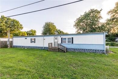 1011 Whelan Ln, Jeffersonville, IN 47130 - photo 2