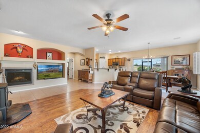 8950 N Calico Cat Trail00034