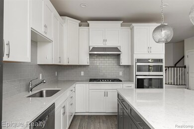 3090 N Spurway Dr, Ann Arbor, MI 48105 - photo 7