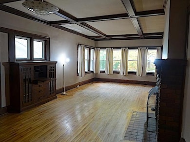 1554 Hillside Ave N, Minneapolis, MN 55411 - photo 4