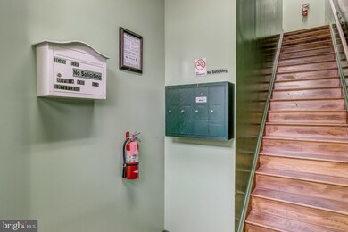 422 W Franklin St unit 1A, Baltimore, MD 21201 - photo 4