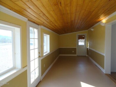 Entry Room