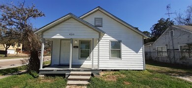 4720 Siegel St, Houston, TX 77009 - photo 2