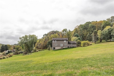 112 Siebert Ln, Apollo, PA 15613 - photo 5