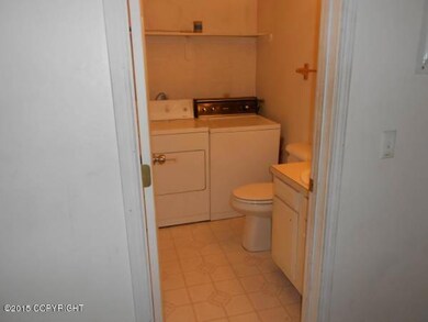 5005 bathroom