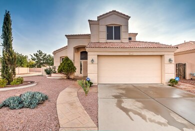 817 N Gregory Pl-2