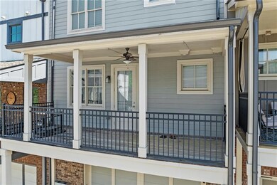 Doorway to property with a porch