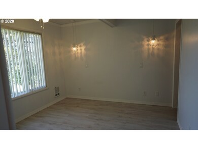 Bedroom, Primary