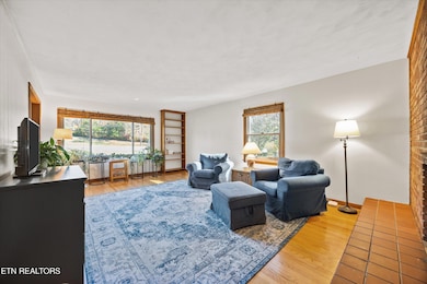 8237 Collier Rd, Powell, TN 37849 - photo 6