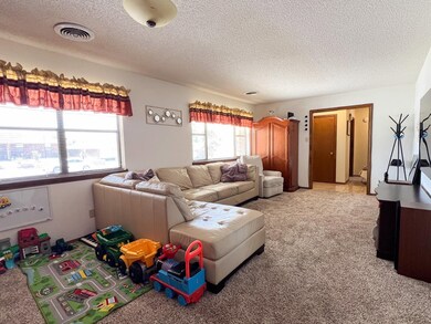 3027 Los Robles, Alamogordo, NM 88310 - photo 5