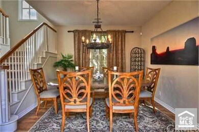 Dining Room Tight