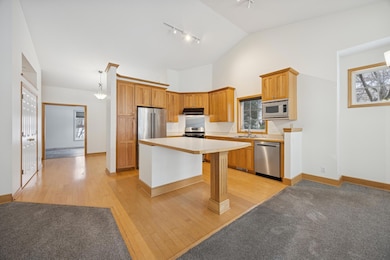 519 Holly Ln N, Saint Paul, MN 55128 - photo 7