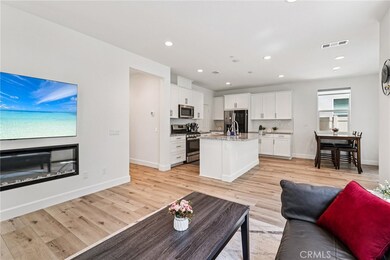 32399 Brunello Way, Temecula, CA 92591 - photo 4