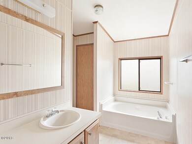 431-443358-Bathroom