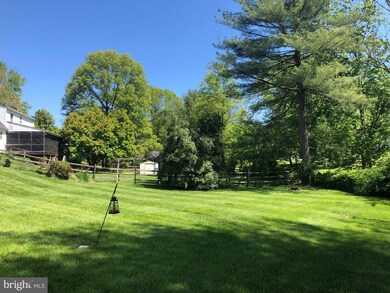 14305 Ansted Rd, Silver Spring, MD 20905 - photo 2