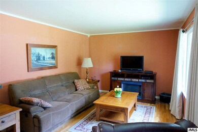 Photo 4