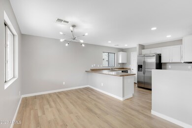 42999 W Samuel Dr-9