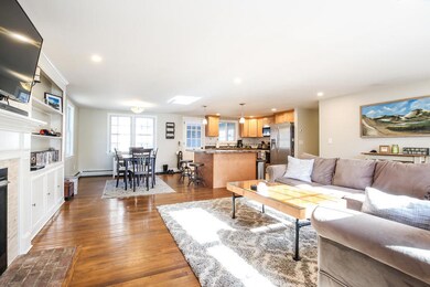 003-photo-living-room-6853177