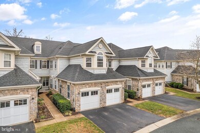 13837 Gullane Dr, Woodbridge, VA 22191 - photo 2