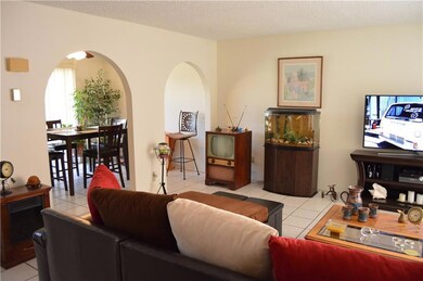 10415 Ashwood Dr unit AB, El Paso, TX 79935 - photo 6