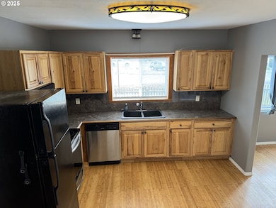 1010 N Lake Rd, Lakeside, OR 97449 - photo 6