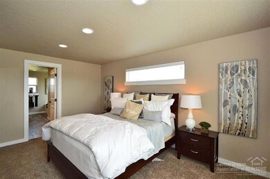 21346 NE Eagle Crossing Ave, Bend, OR 97701 - photo 6