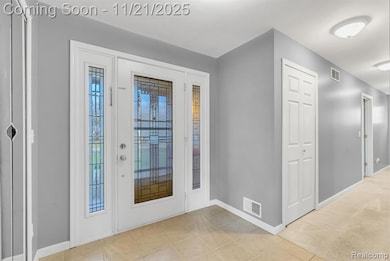 8224 Mary Ann Ave, Shelby Township, MI 48317 - photo 5