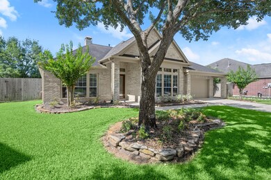 16711 Red Falls Cir, Houston, TX 77095 - photo 2
