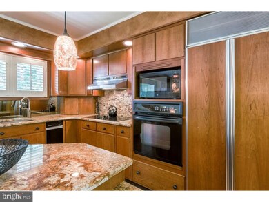 671 Niblick Ln unit 9, Wallingford, PA 19086 - photo 2