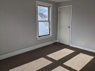 7 Green St unit 4, Claremont, NH 03743 - photo 2