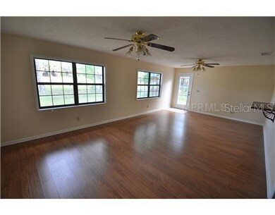 8013 Fountain Ave, Tampa, FL 33615 - photo 4