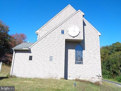 306 Highland Rd, Christiana, PA 17509 - photo 5