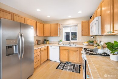 2804 21st St, Everett, WA 98201 - photo 7